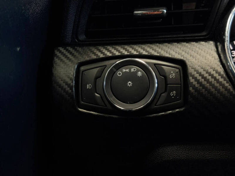 2015 Ford Mustang V6