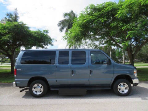 2013 Ford E-Series E-150 XLT