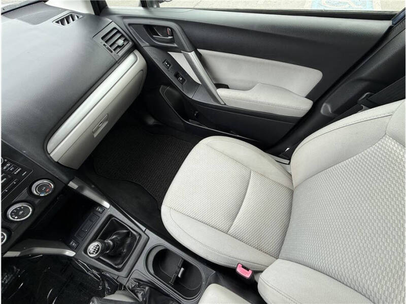 2014 Subaru Forester 2.5i Premium