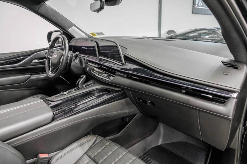 2024 Cadillac Escalade-V ESV