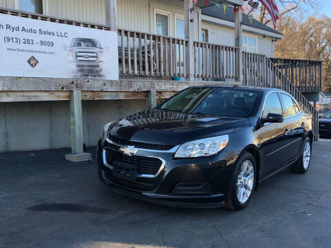 2014 Chevrolet Malibu for sale at Flash Ryd Auto Sales in Kansas City KS