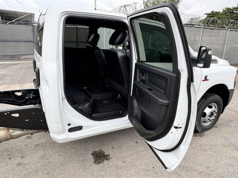 2023 RAM 3500