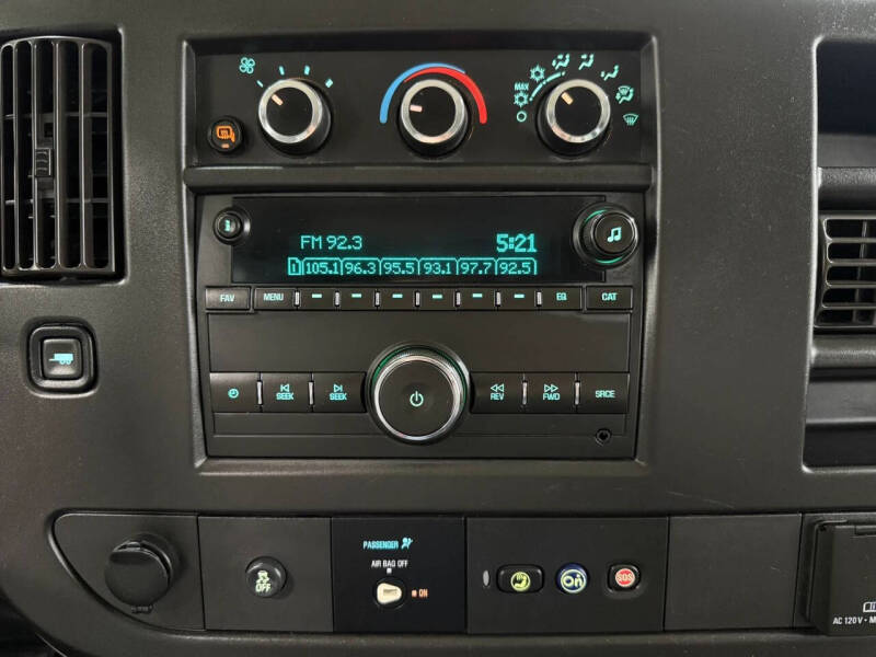2018 Chevrolet Express LS 2500