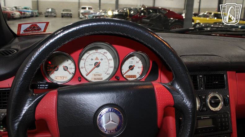 1999 Mercedes-Benz SLK