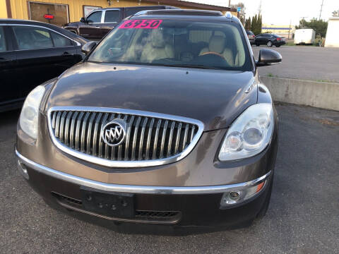 2009 Buick Enclave for sale at BELOW BOOK AUTO SALES in Idaho Falls ID