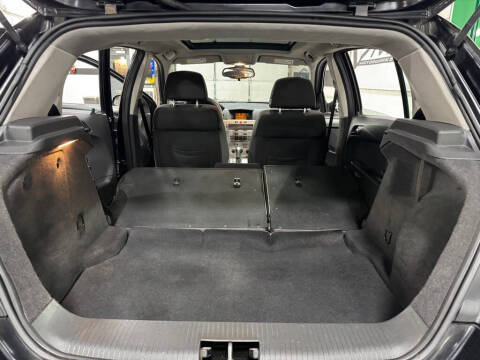 2008 Saturn Astra XR