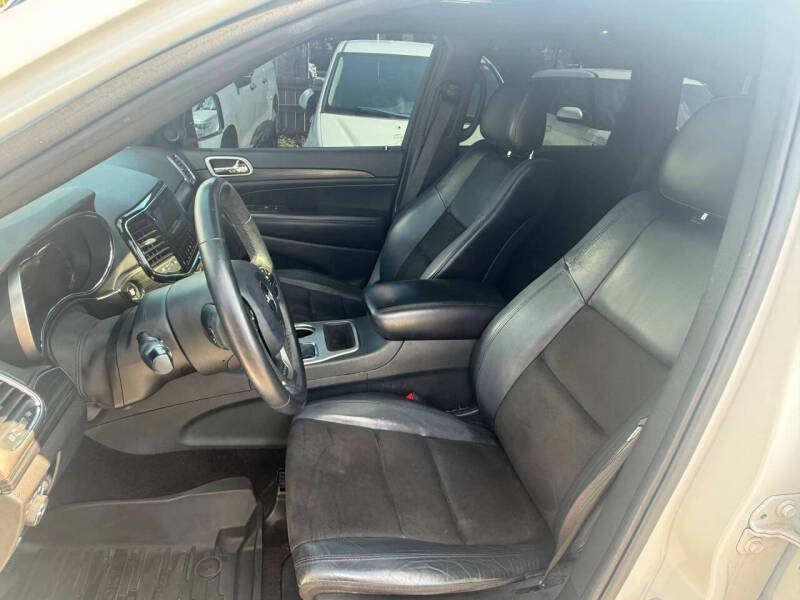 2019 Jeep Grand Cherokee Altitude