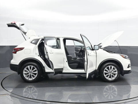 2022 Nissan Rogue Sport S