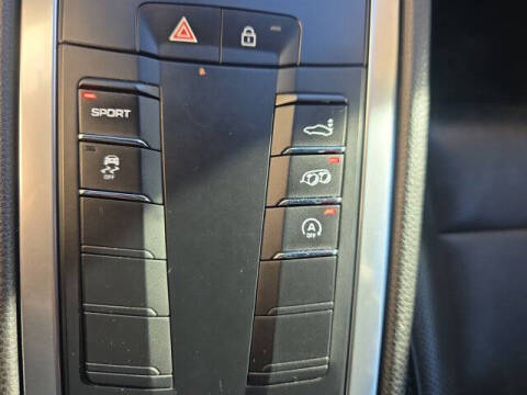 2019 Porsche 718 Cayman