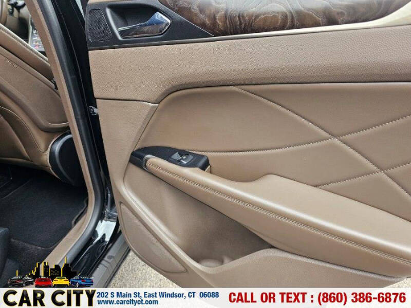 2017 Lincoln MKC Reserve