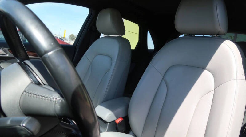 2016 Audi Q3 2.0T Premium Plus