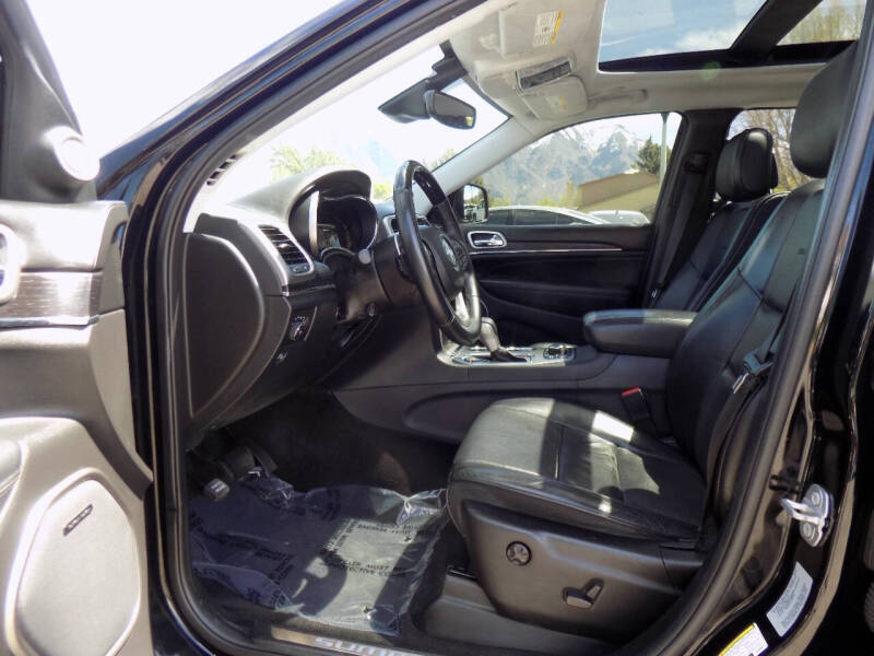 2017 Jeep Grand Cherokee Summit