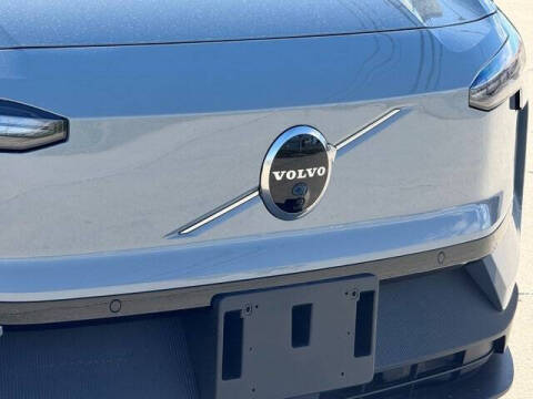 2025 Volvo EX30 Twin Ultra