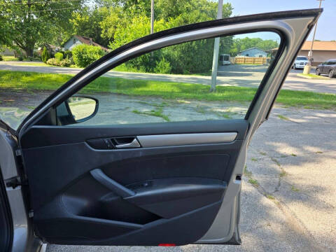 2012 Volkswagen Passat S