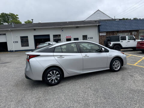 2019 Toyota Prius LE AWD-e