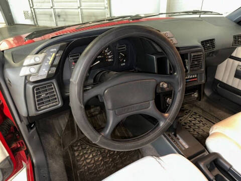 1991 Pontiac Sunbird LE