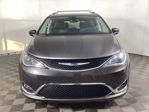 2019 Chrysler Pacifica Touring L Plus