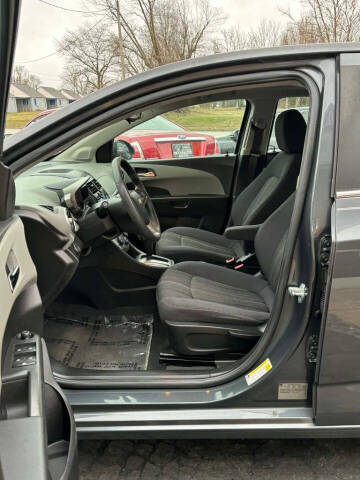 2013 Chevrolet Sonic LT Auto