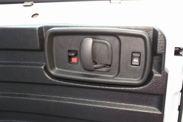 2025 Chevrolet Express 2500