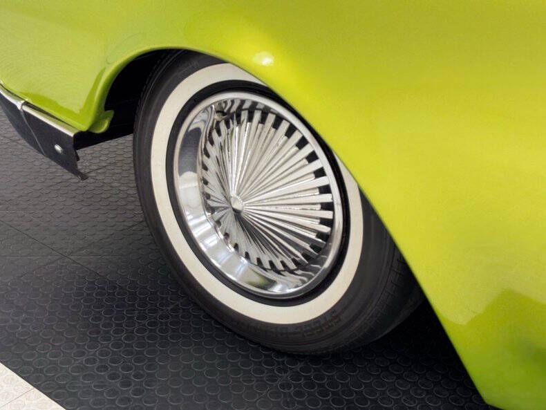 1962 Ford Thunderbird