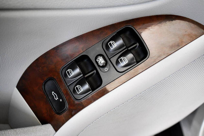 2003 Mercedes-Benz C-Class C 320