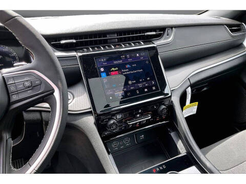 2026 Jeep Grand Cherokee Laredo X