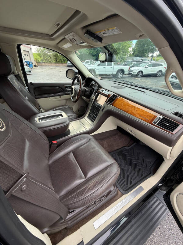 2012 Cadillac Escalade ESV Platinum Edition