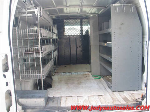 2000 Ford E-250