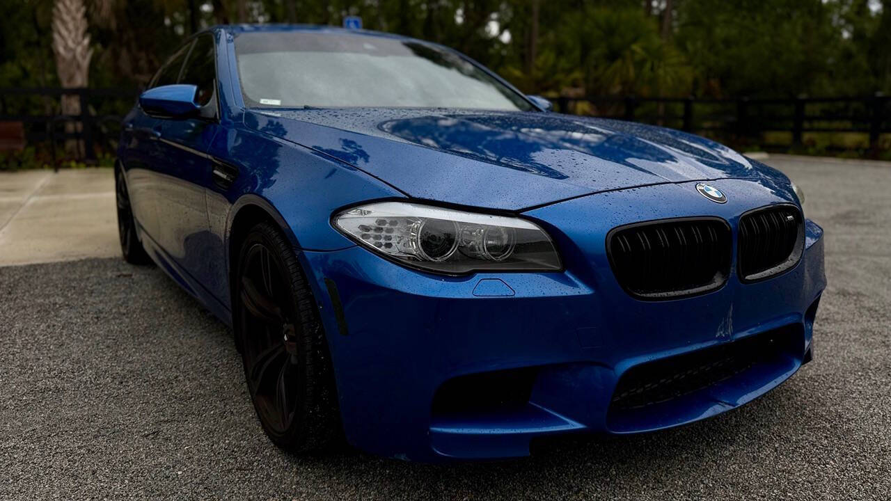2013 BMW M5 Base 4dr Sedan - Monte Carlo Blue Metallic exterior view 7