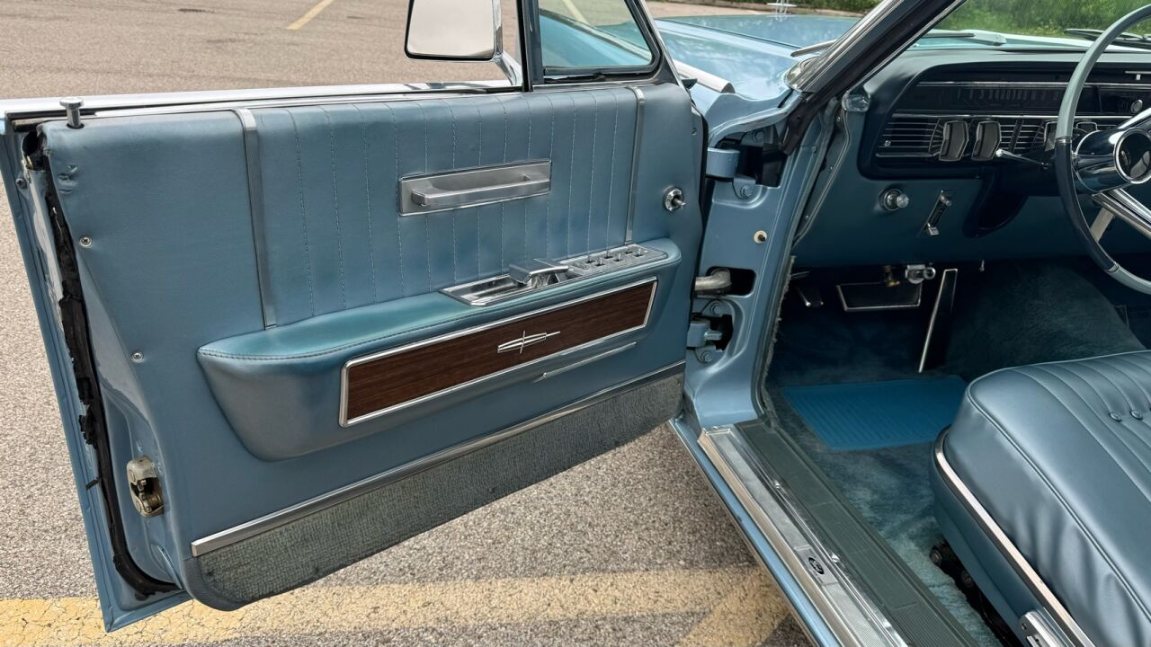 1964 Lincoln Continental 70