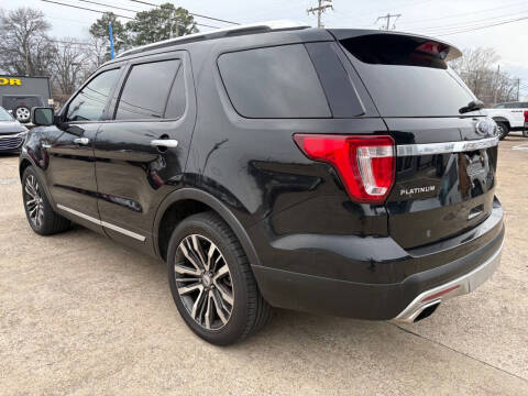 2017 Ford Explorer Platinum