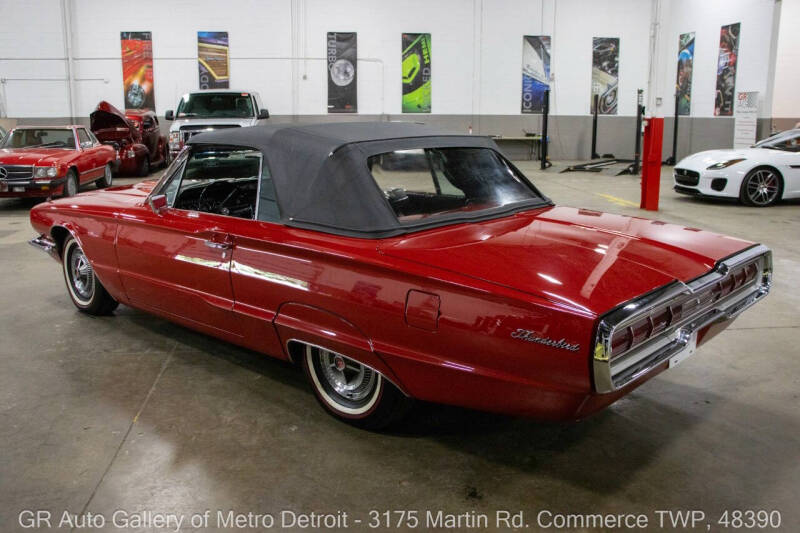 1966 Ford Thunderbird