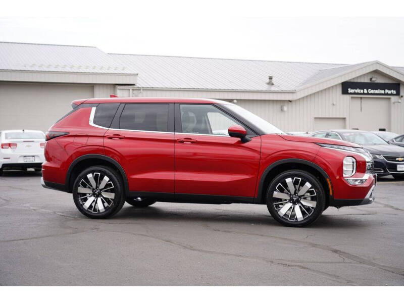 2025 Mitsubishi Outlander SE