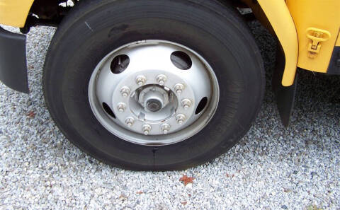 2005 Freightliner FS65 Chassis