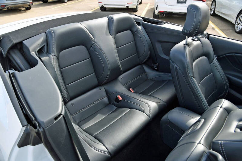 2025 Ford Mustang EcoBoost Premium