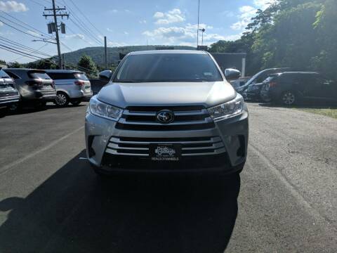 2019 Toyota Highlander for sale at Deals on Wheels in Suffern NY