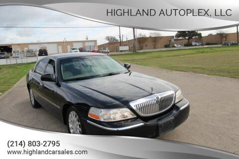 2007 Lincoln Town Car for sale at Highland Autoplex, LLC in Dallas TX