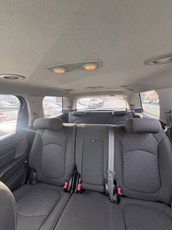 2014 GMC Acadia SLE-1