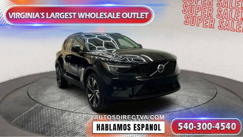 2025 Volvo XC40 B5 Plus Dark Theme