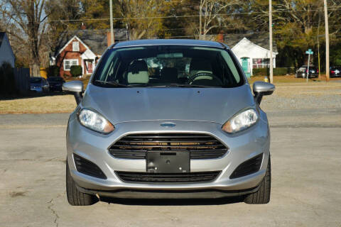 2014 Ford Fiesta SE