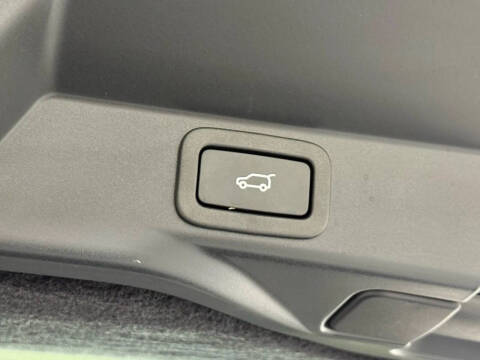 2021 Land Rover Range Rover Sport P525 HSE Dynamic