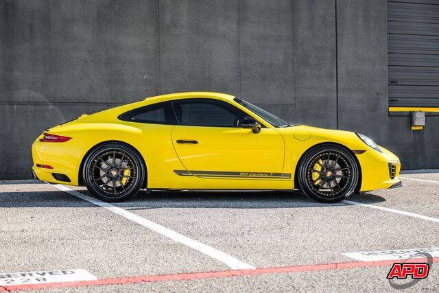 2018 Porsche 911 Carrera T