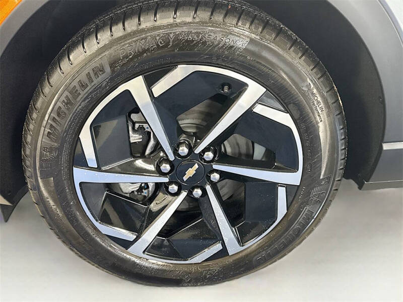 2026 Chevrolet Equinox EV LT 1