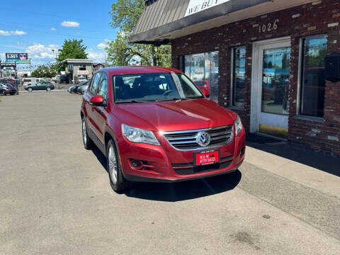2010 Volkswagen Tiguan for sale at M&M Auto Sales in Portland OR