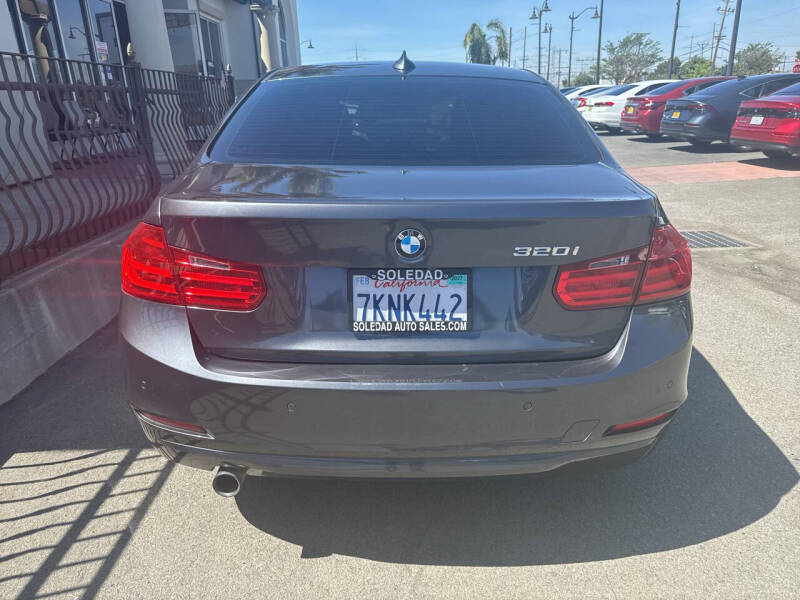 2015 BMW 3 Series 320i
