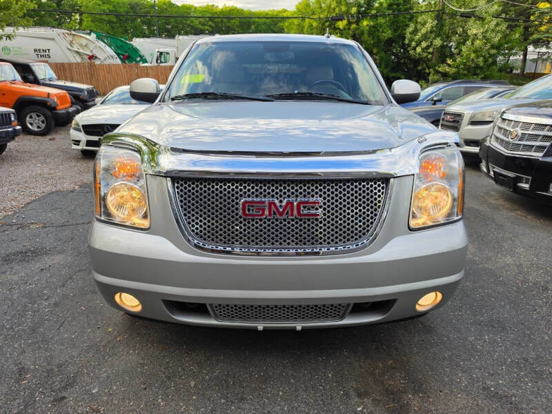 2010 GMC Yukon Denali