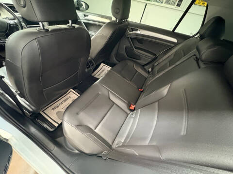 2015 Volkswagen Golf TSI SEL