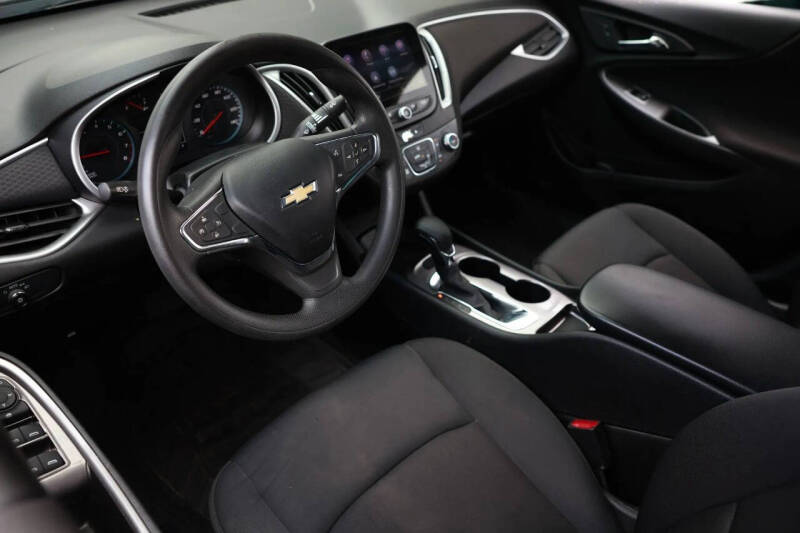 2021 Chevrolet Malibu LS