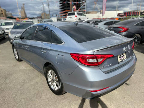 2017 Hyundai Sonata SE