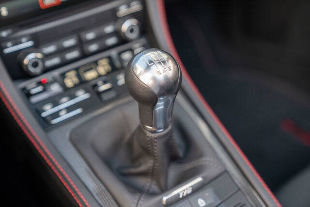 2021 Porsche 718 Boxster 22